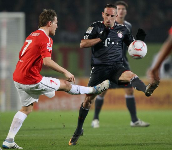 也鼓舞了更 也鼓舞了更