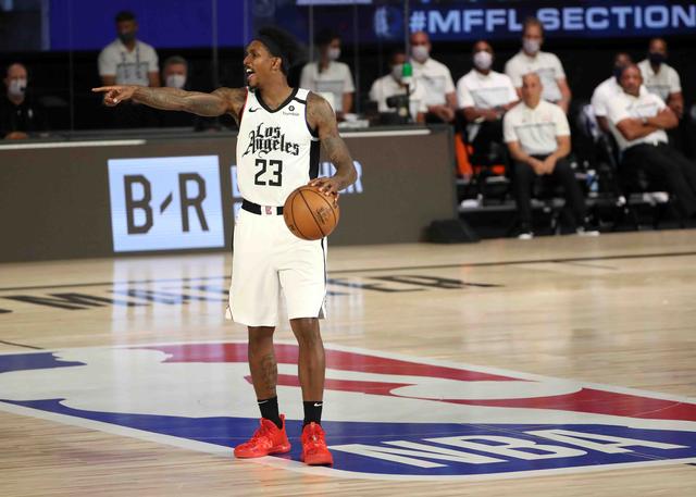 王曼昱双打 王曼昱双打