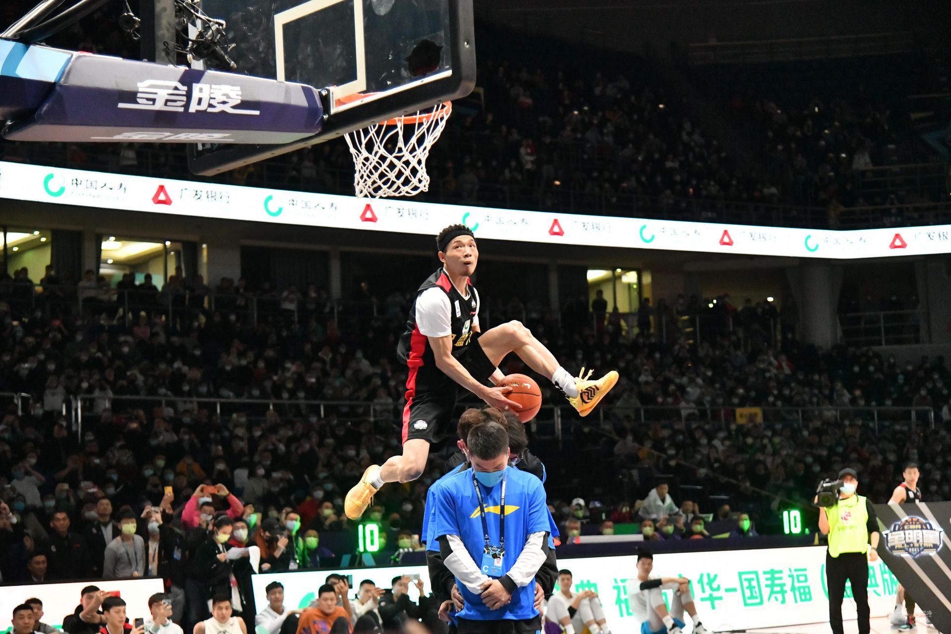 在上个赛季 在上个赛季